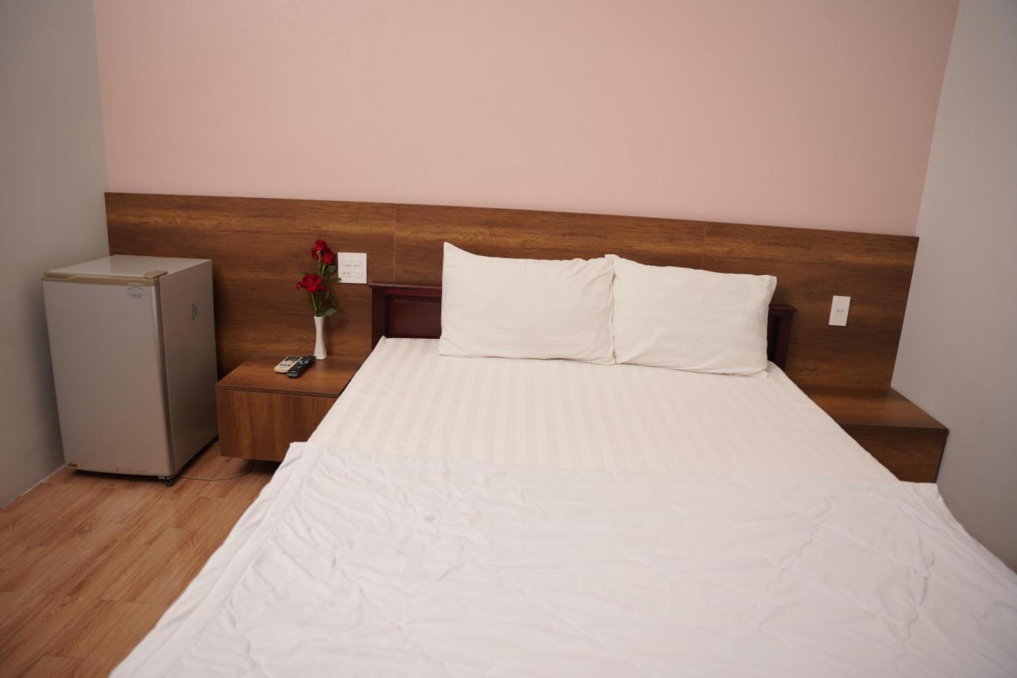 Khach San De Vuong Hotel Cao Lanh ภายนอก รูปภาพ